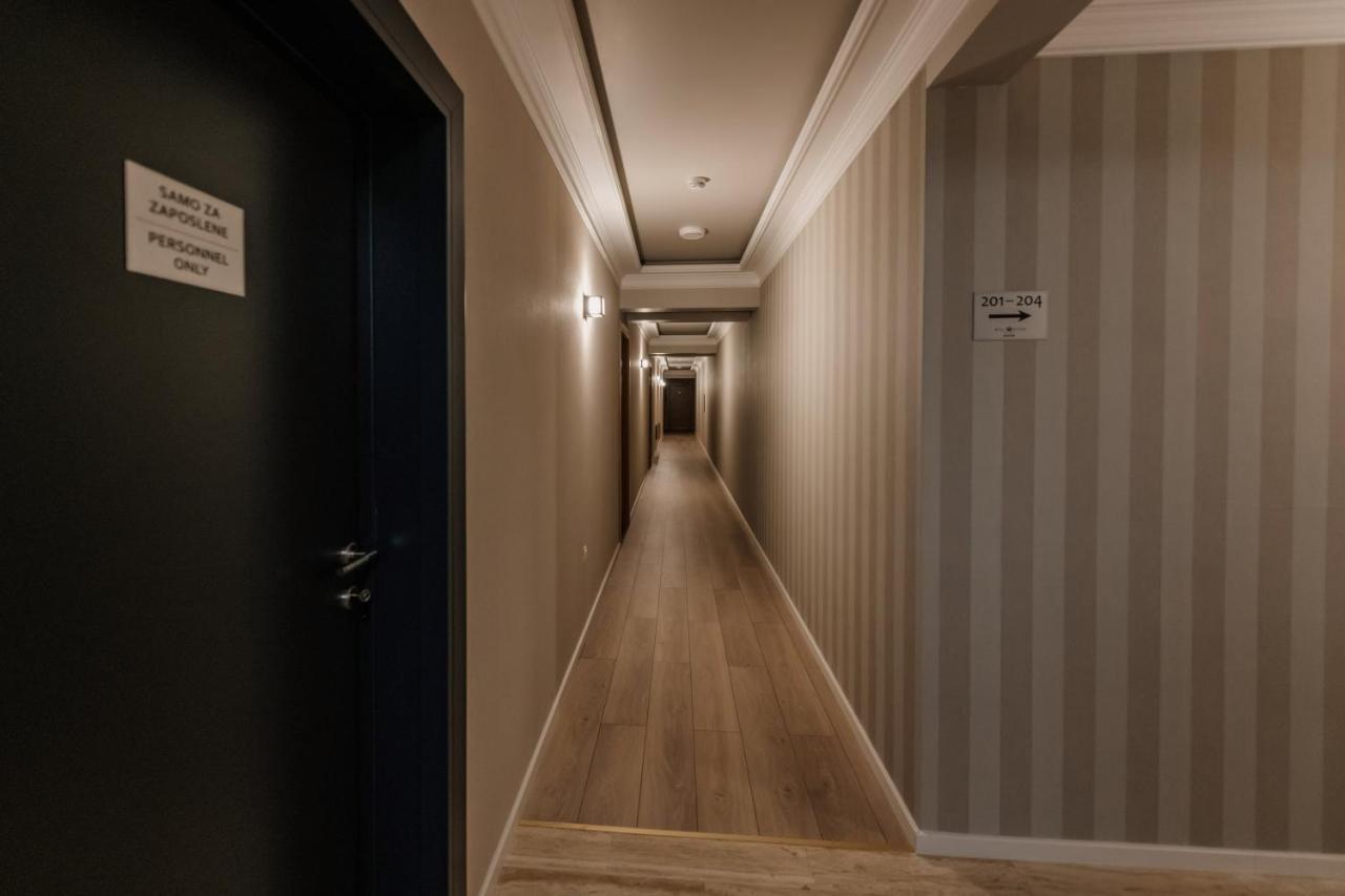 Hotel Beli Dvor Čačak Exteriér fotografie
