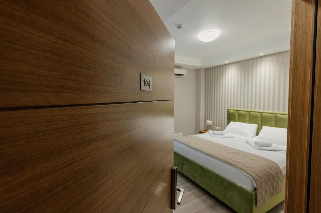 Hotel Beli Dvor Čačak Exteriér fotografie