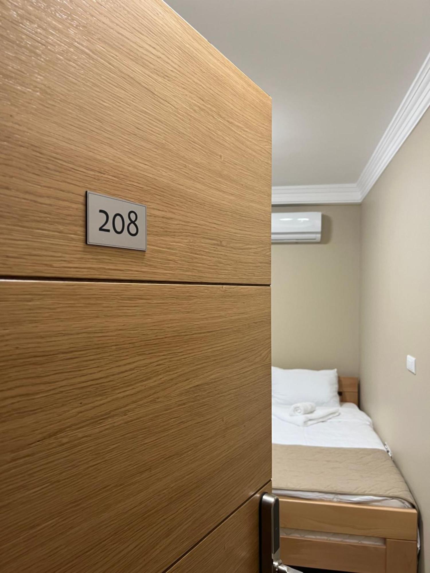 Hotel Beli Dvor Čačak Pokoj fotografie