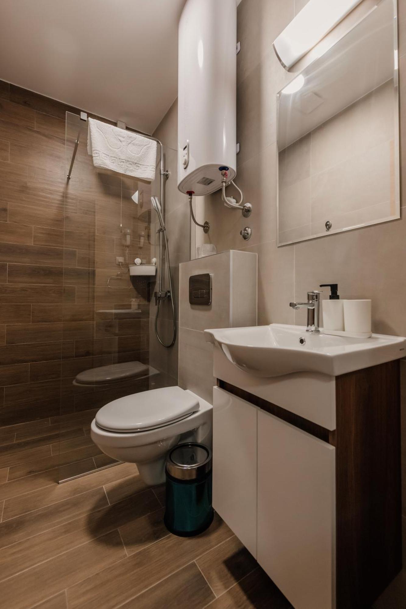 Hotel Beli Dvor Čačak Exteriér fotografie
