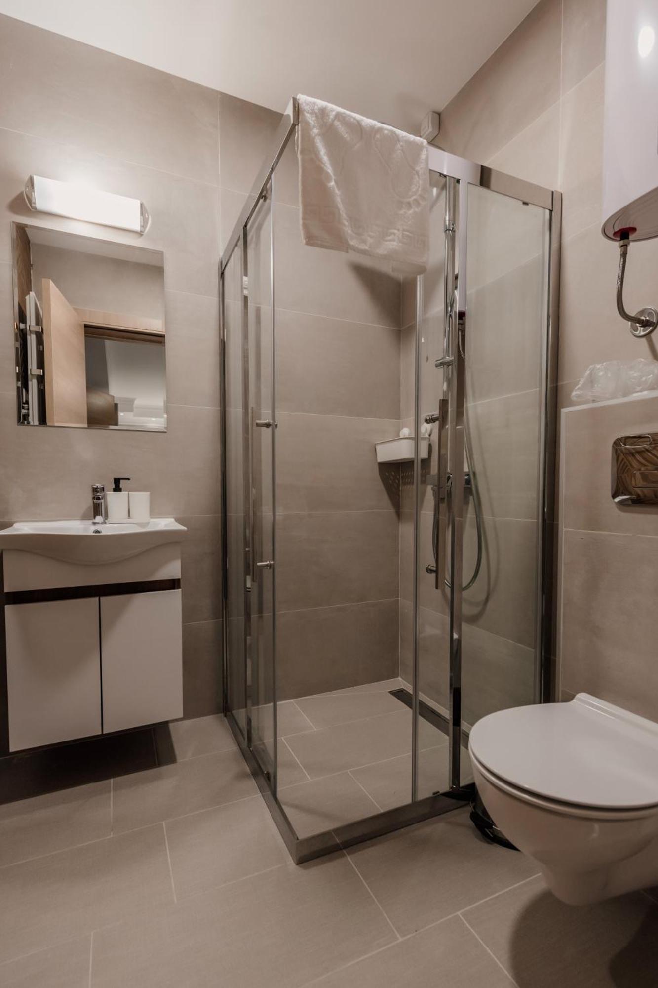 Hotel Beli Dvor Čačak Exteriér fotografie